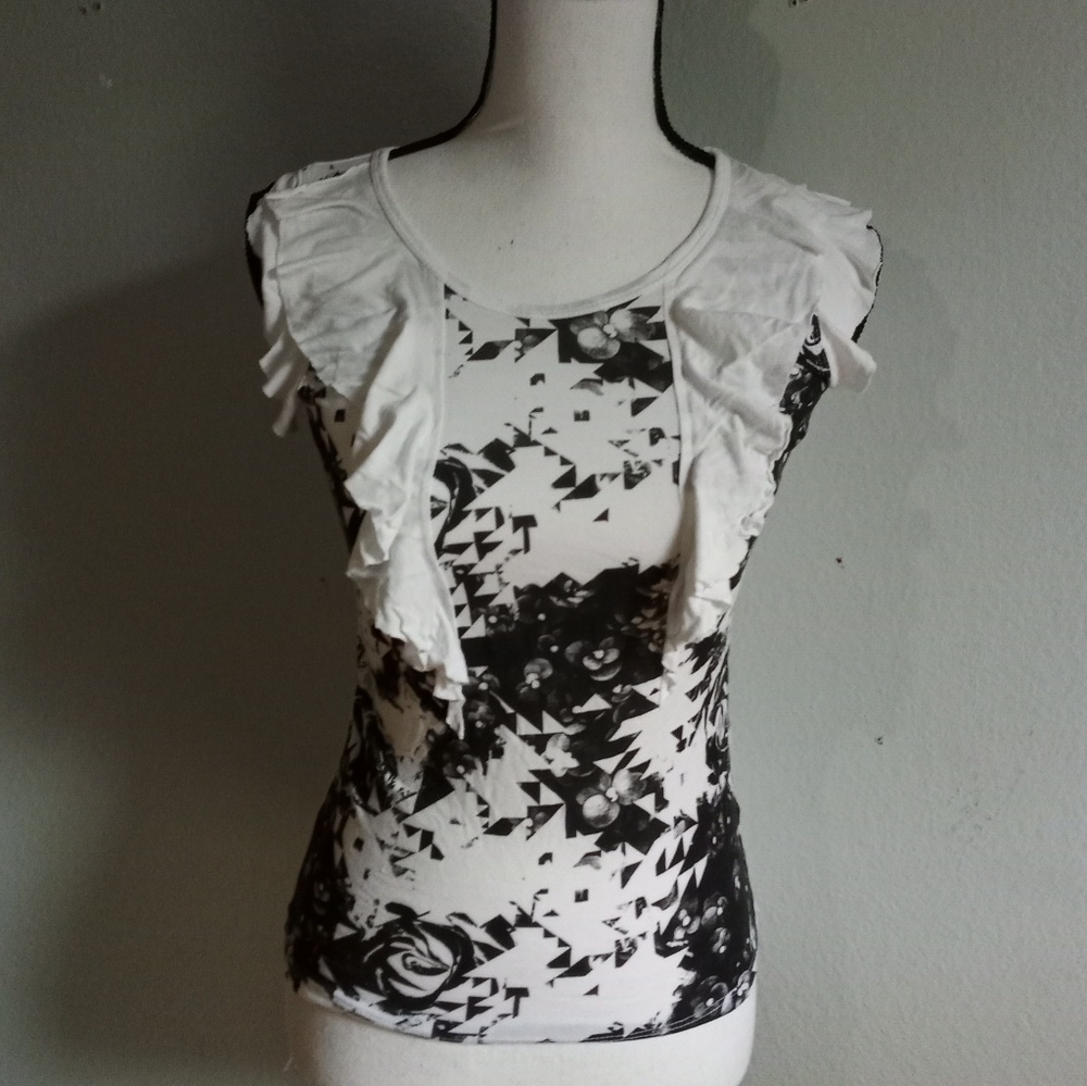 Xs top Abbey Dawn